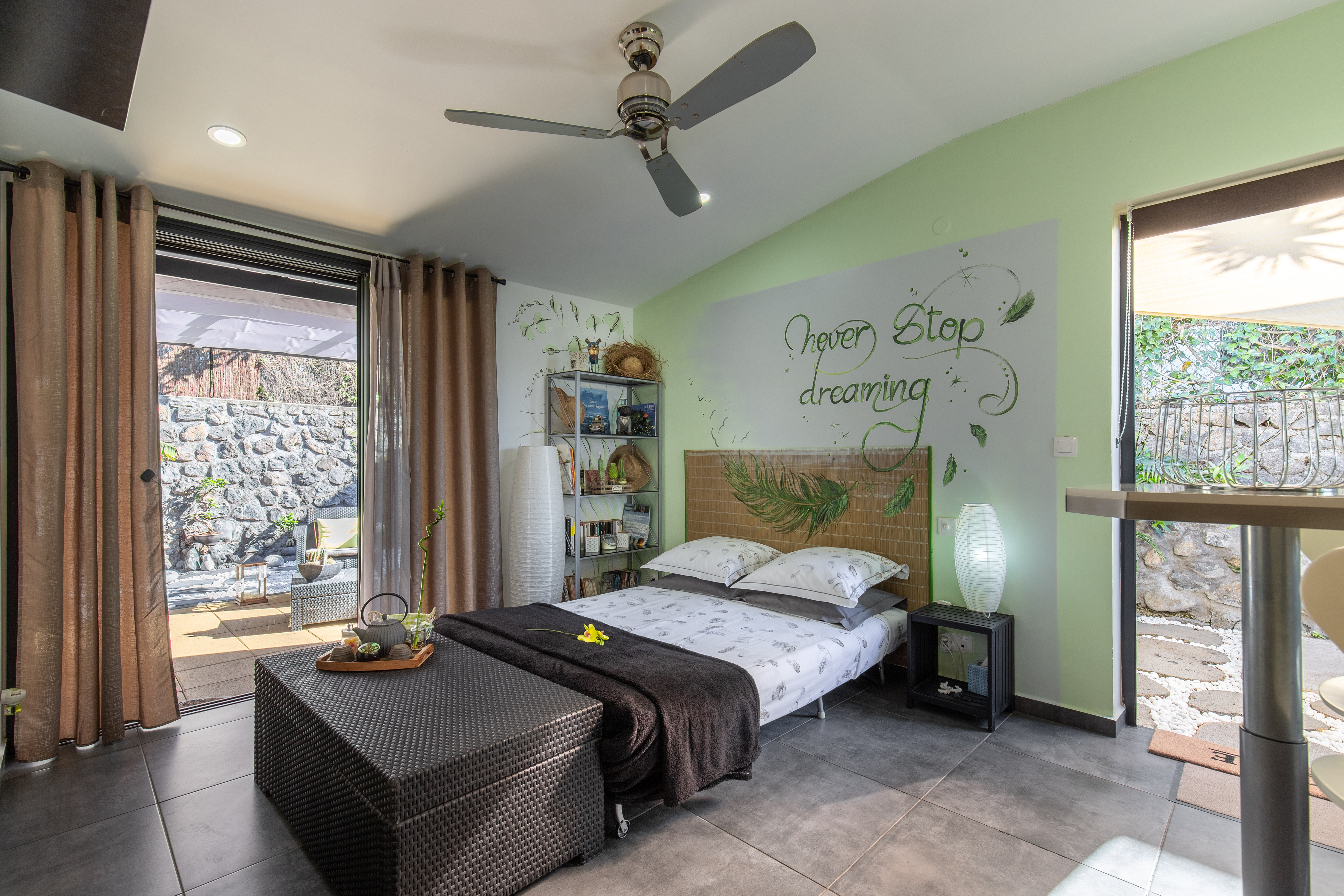 COZY independent studio