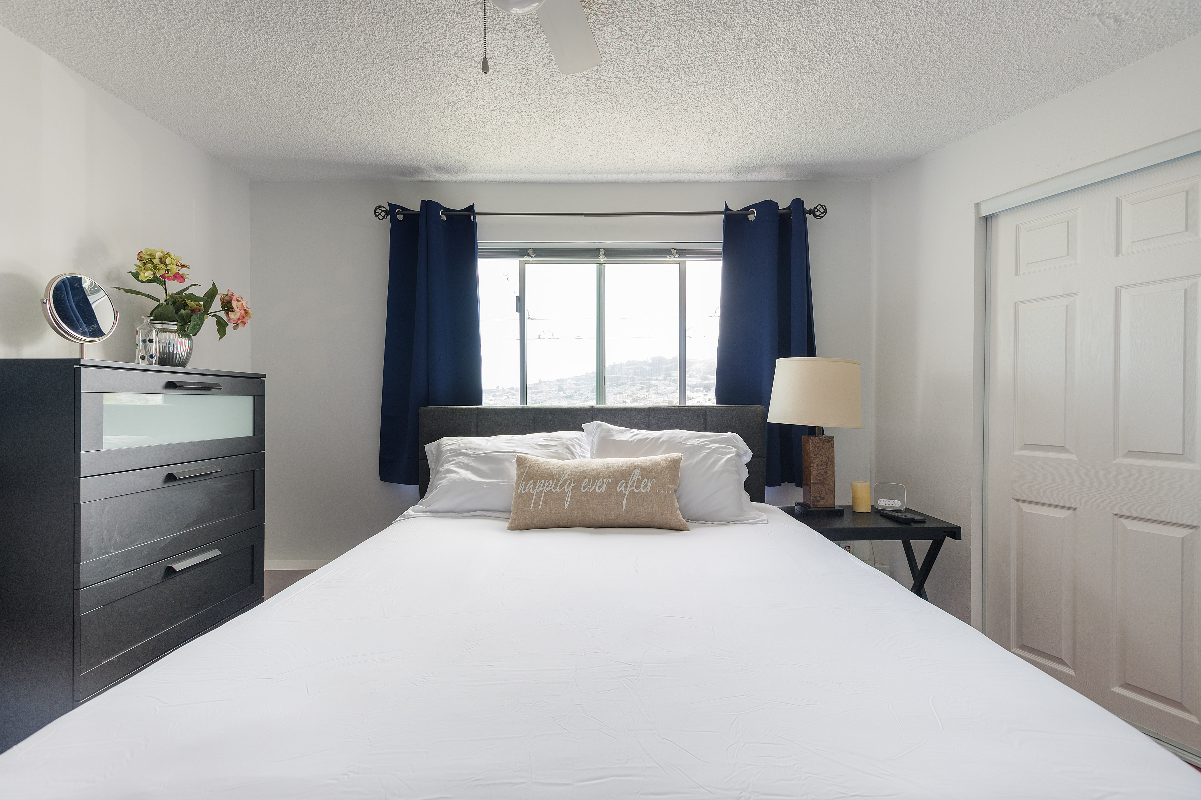 In-Law Unit:Bed, Bath, Kitchenette/NO Cleaning Fee