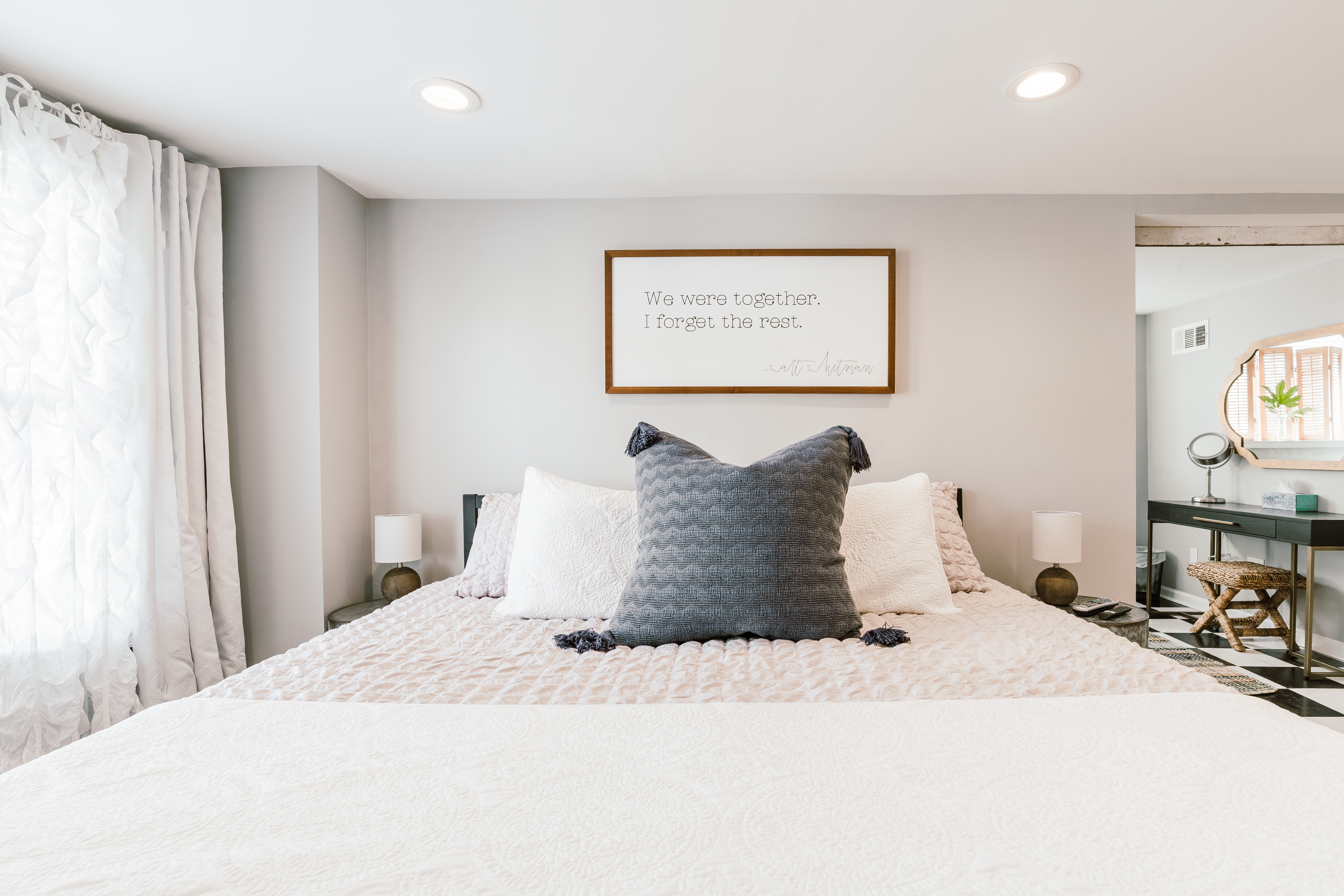 Suite Retreat; Walk to Greenville Main Street!