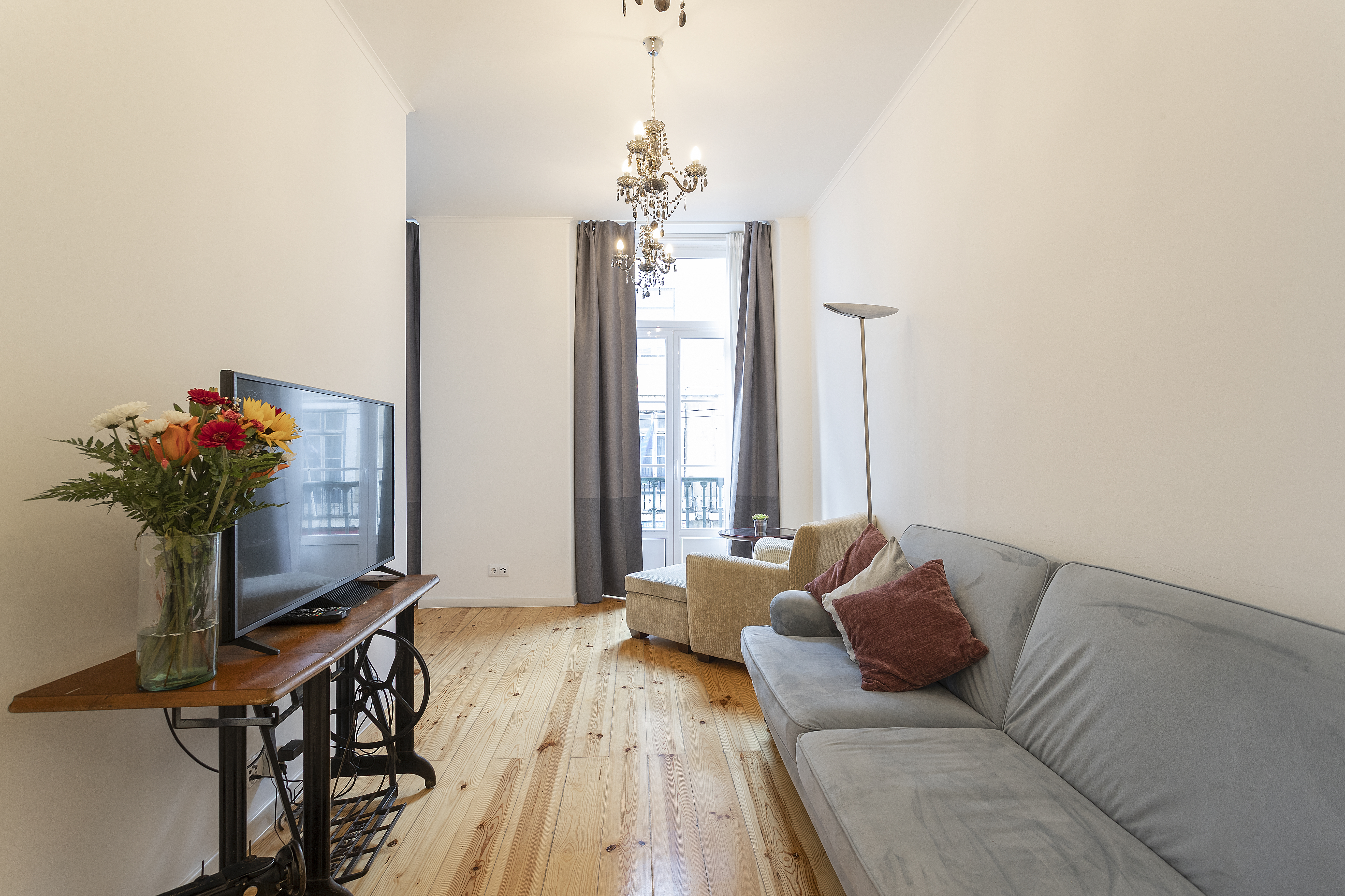2 Bedrooms Apt Lisbon's Downtown - Fully Equipped