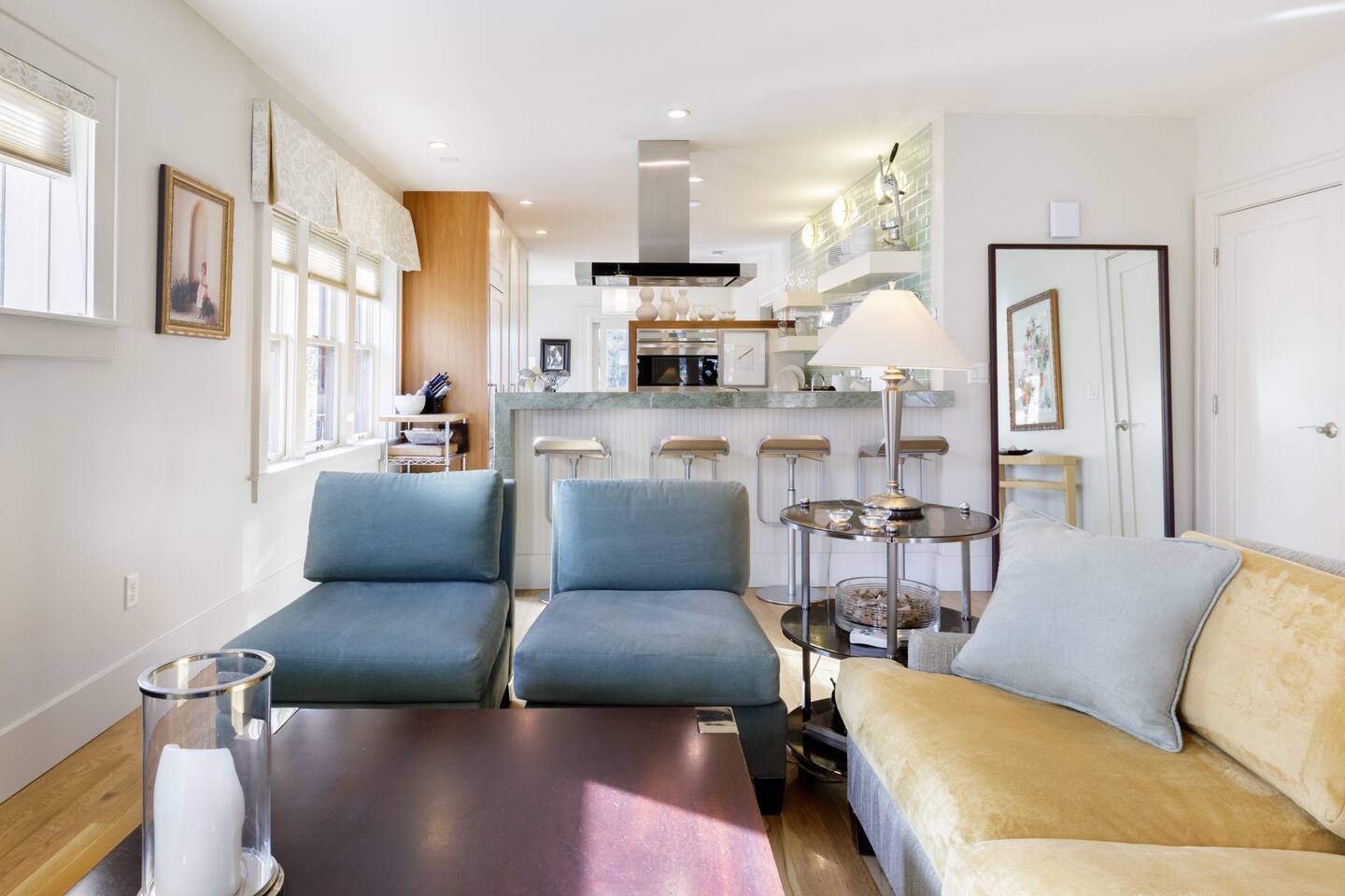 Luxury Dual Masters, Hot Tub in Historic ParkHill in South Park Hill, Denver