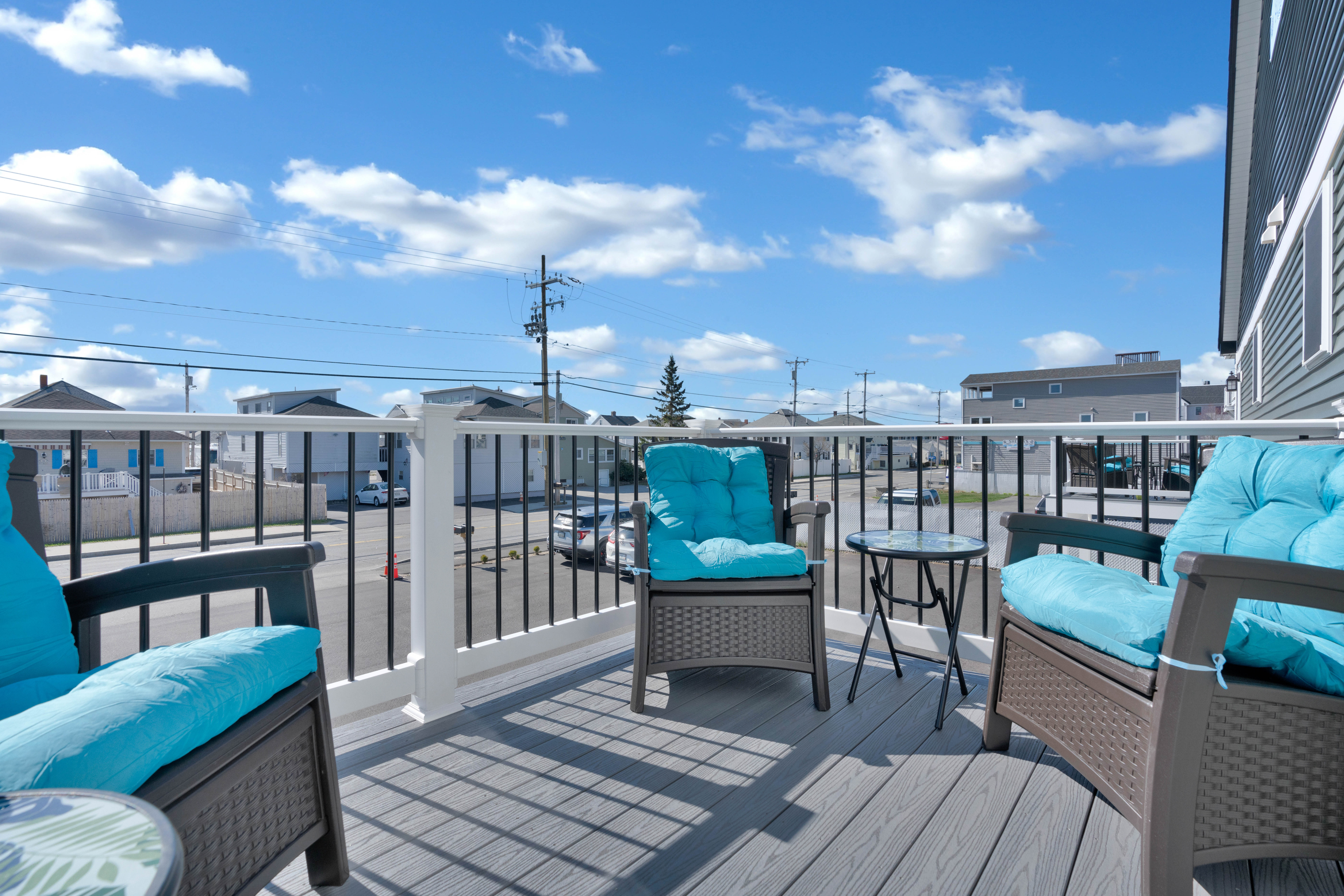 Neighborhood ×Browns Beach Beachfront Oasis - Gulf-Front Renovated 2-BDRM Townhome, End