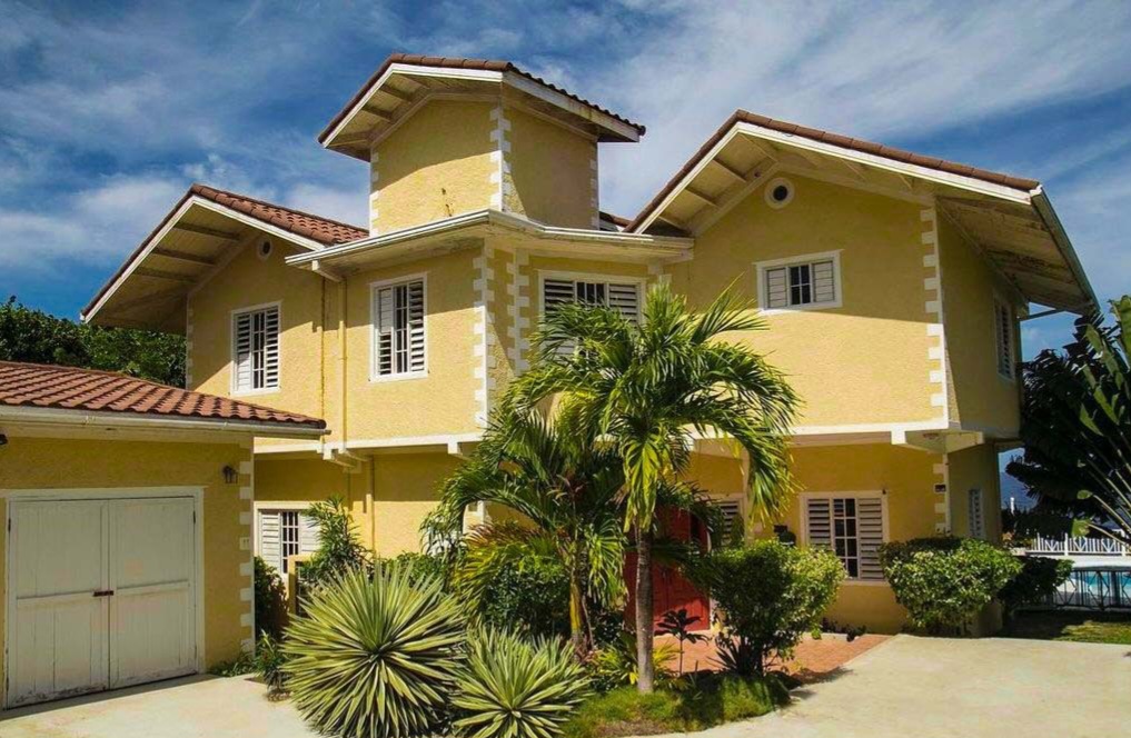 All Inclusive Oasis Palms Luxury Villa