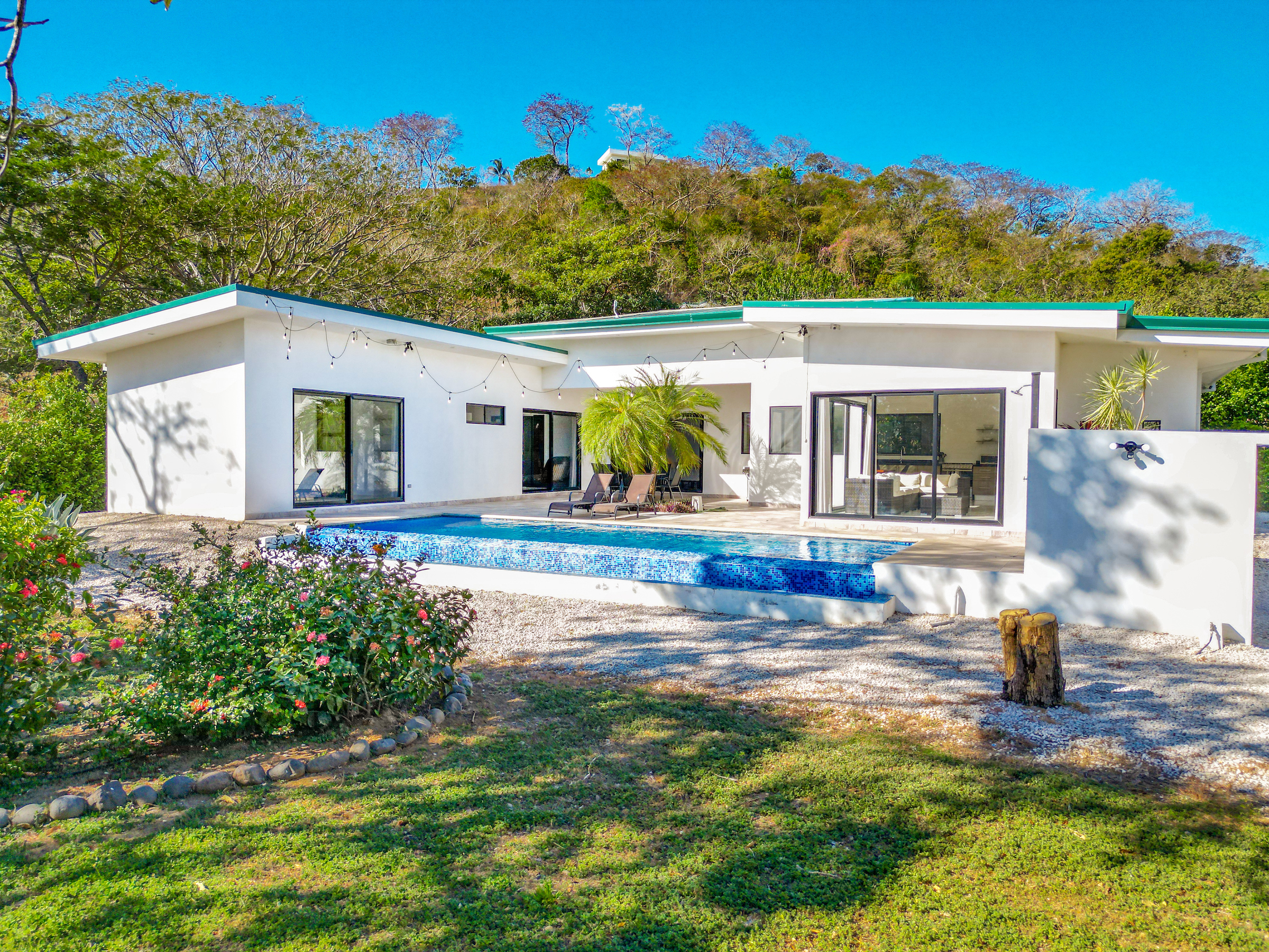 Quiet location 20 minutes from Tamarindo! - Houses for Rent in Santa Cruz, Guanacaste Province, Costa Rica - Image 1