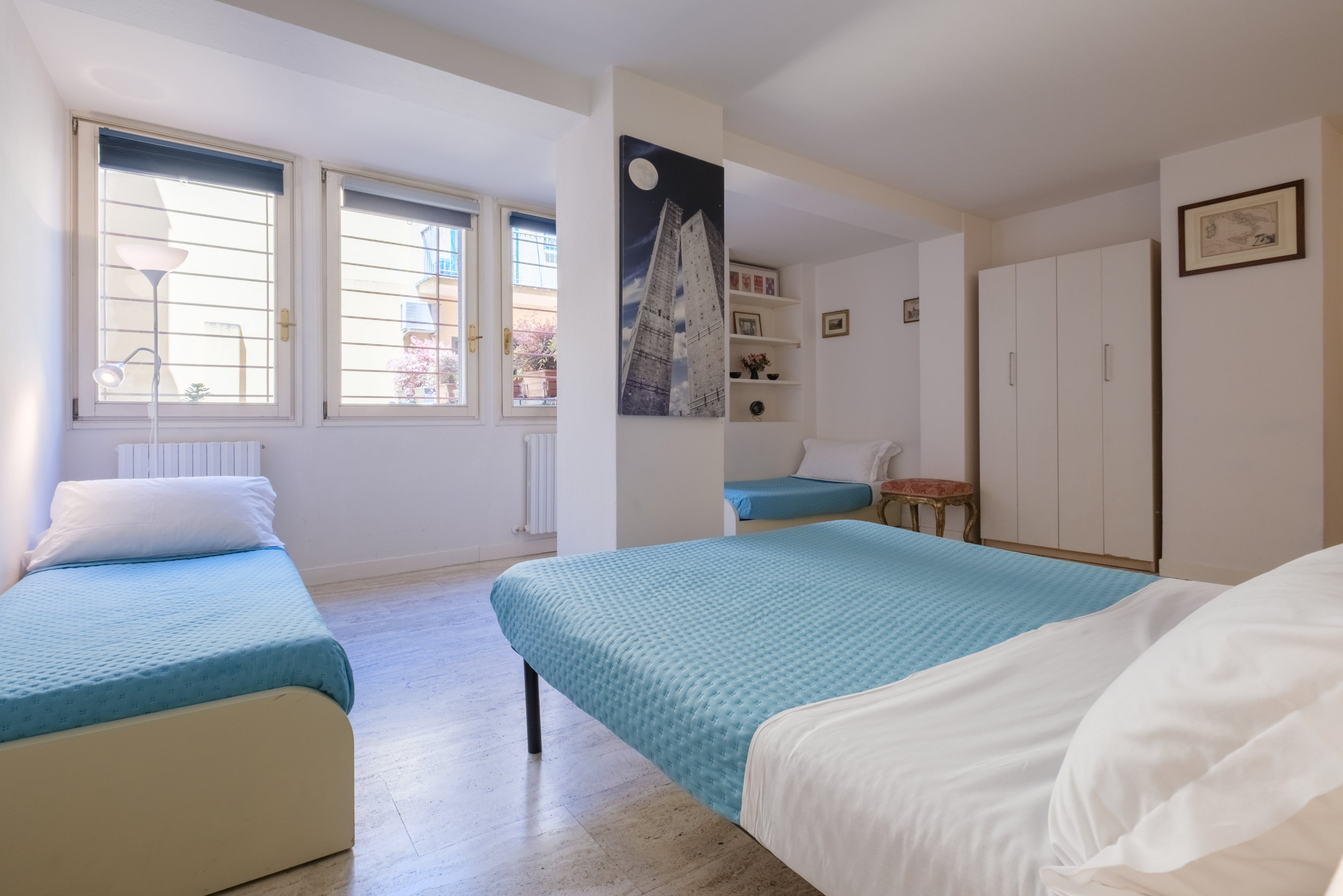 Cristina Rossi Bed and Breakfast, Stanza quadru... in Porto - Saragozza, Bologna