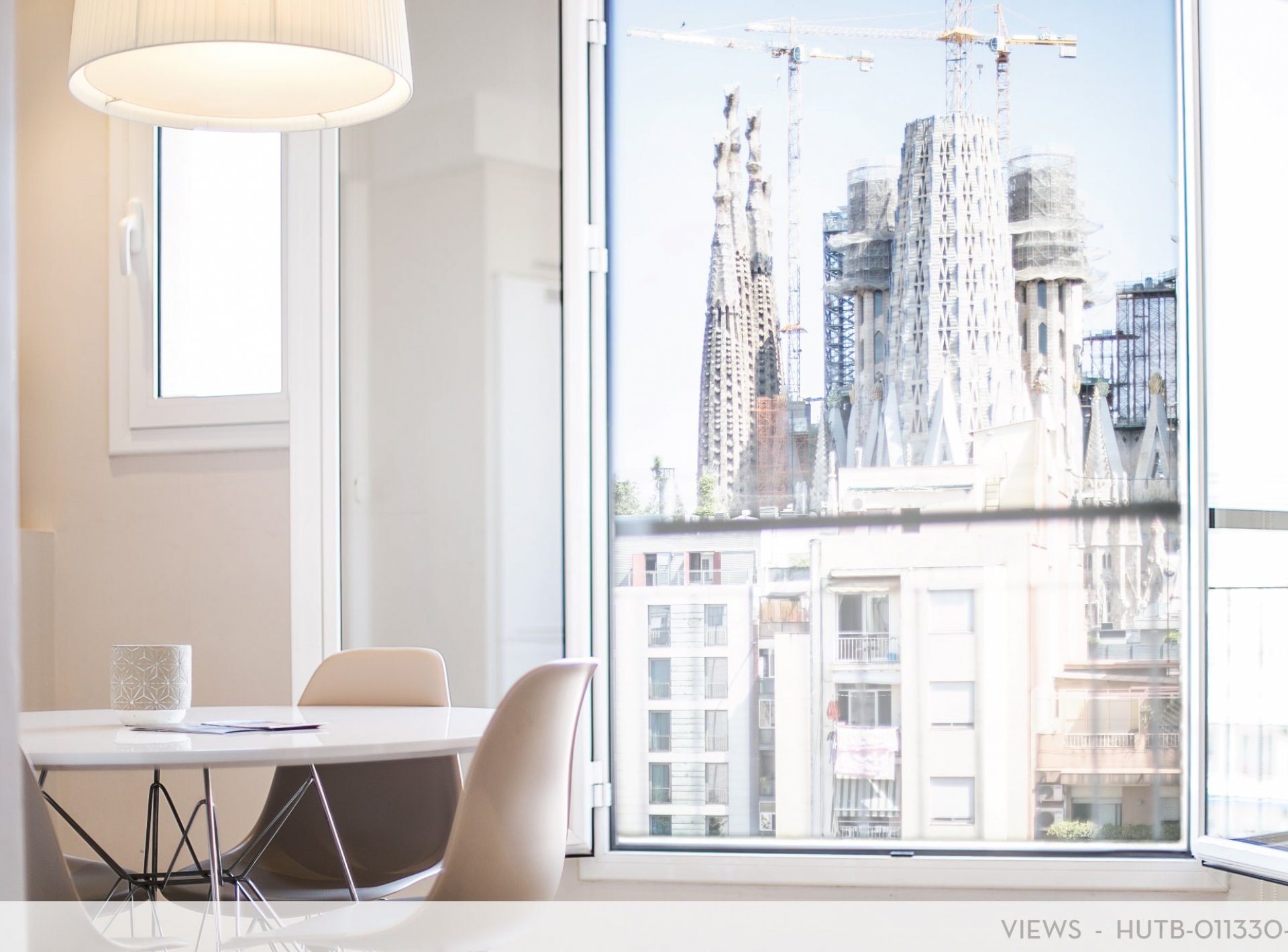 5-4 · Penthouse with Sagrada Familia Views