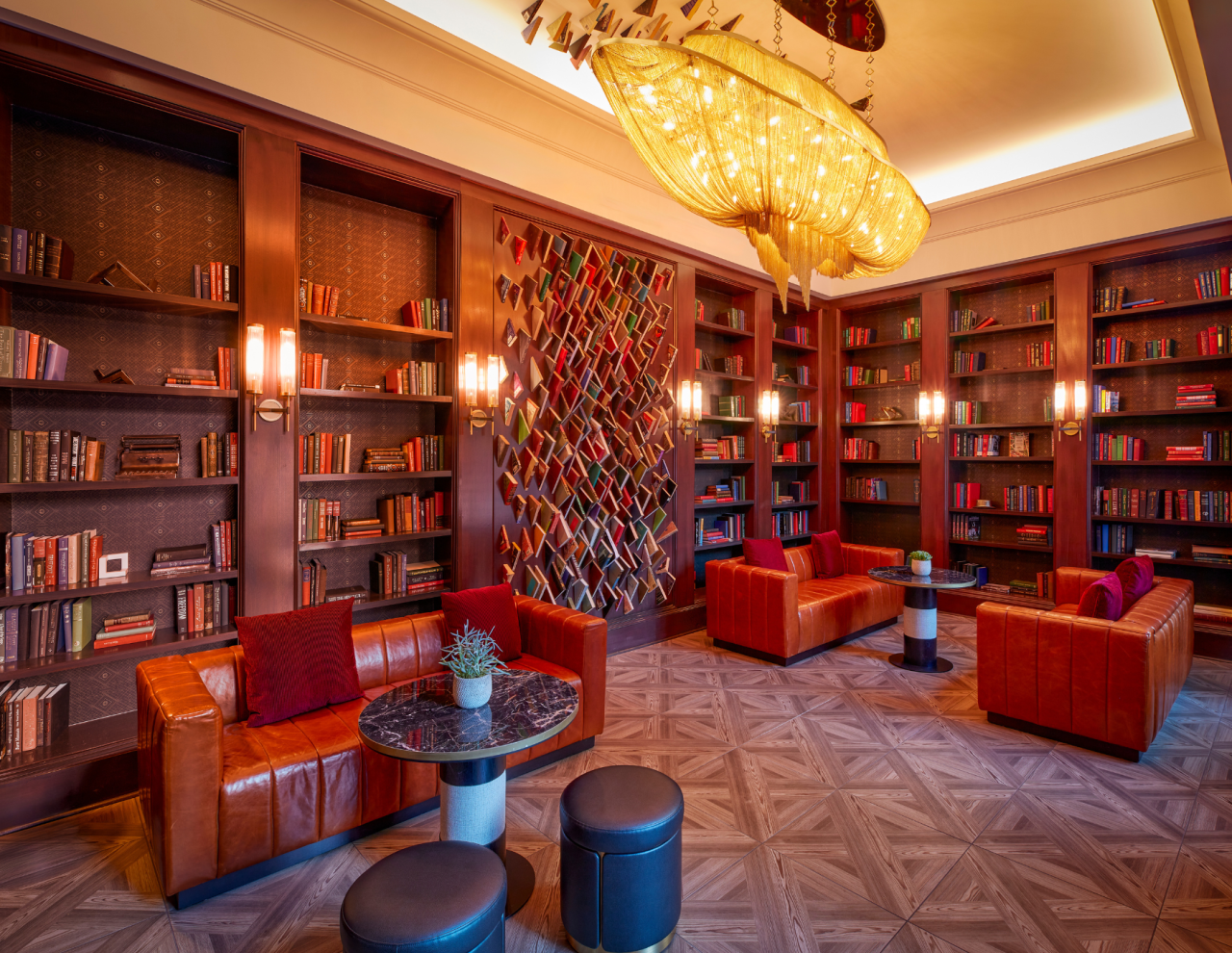 Deluxe Double Queen Accessible in Downtown, Boston