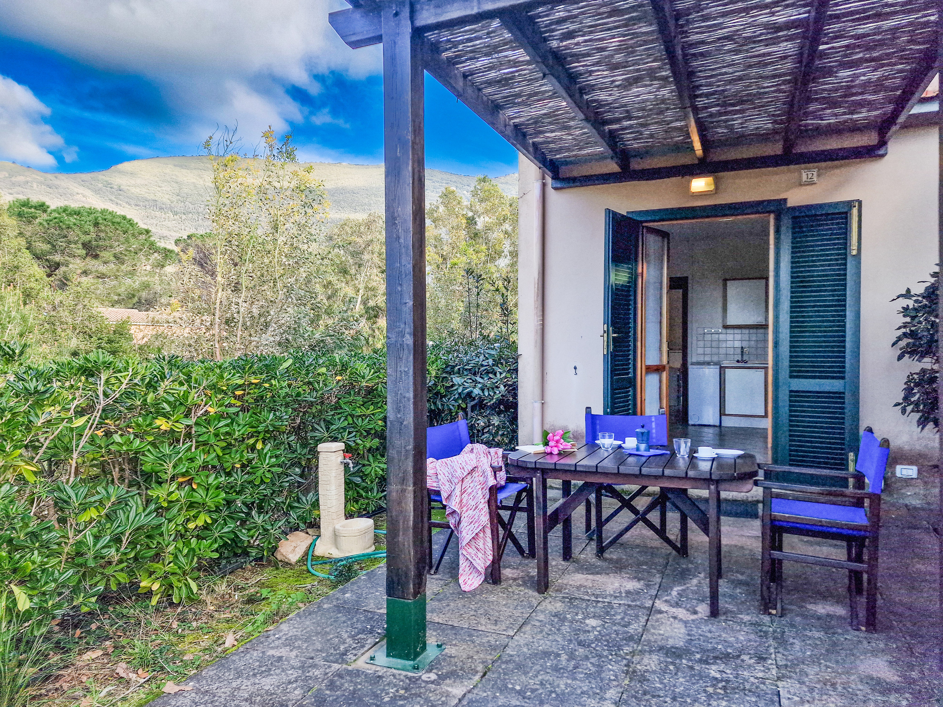 Altaluna Apartment with Pool