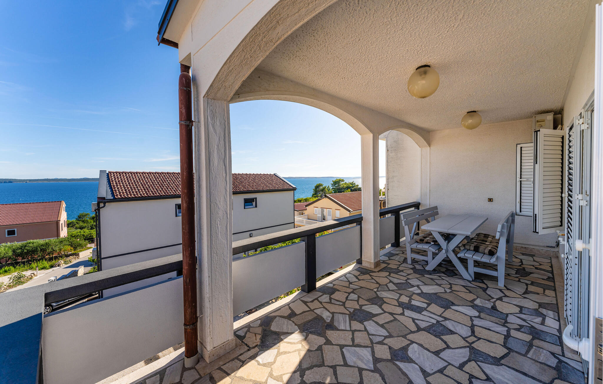 Beautiful apartment in Rtina with house sea view