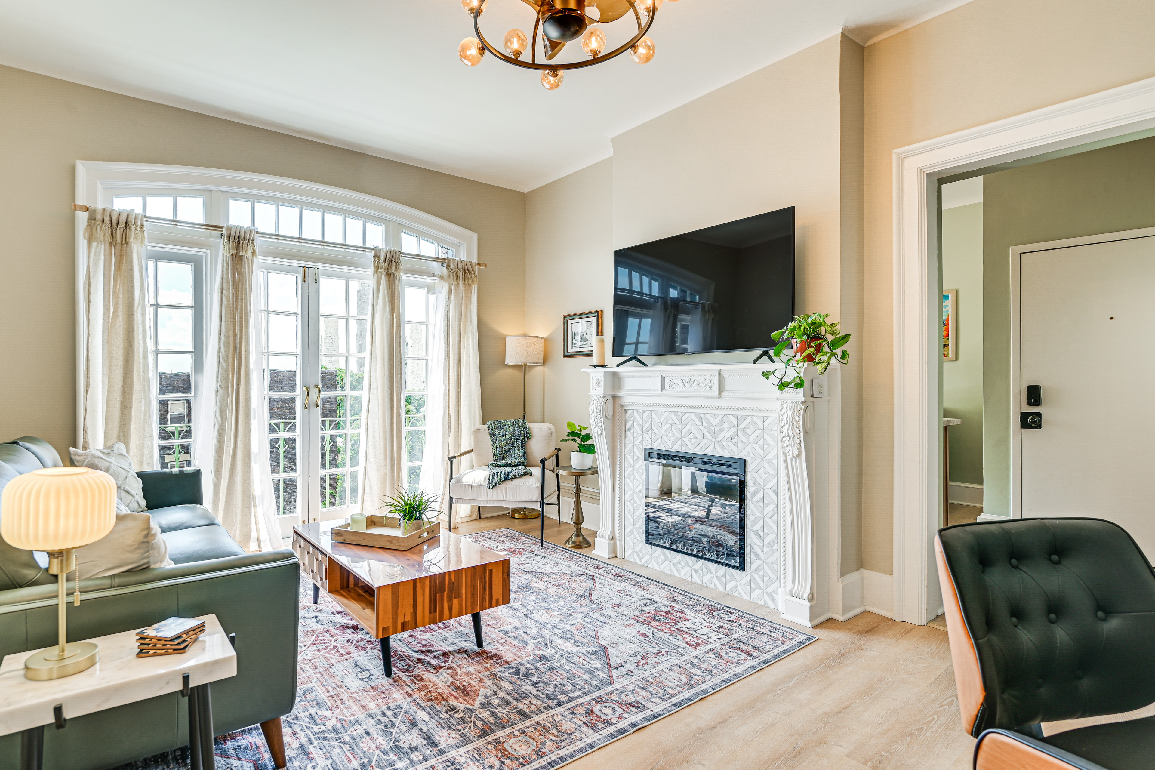 Albany Vacation Rental w/ State Capitol Views! in SIXTH WARD, Albany