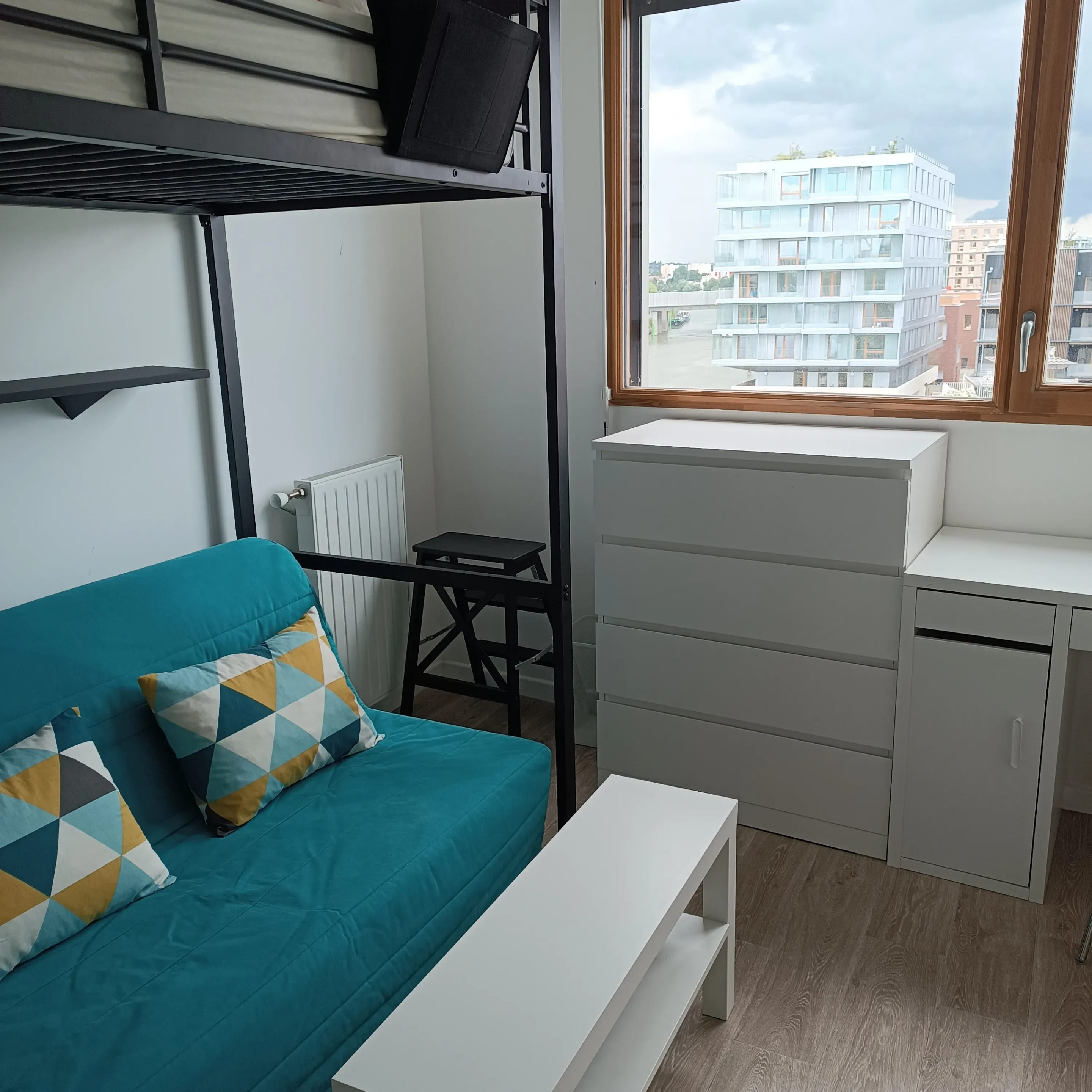 Family apt, L'Île-Saint-Denis