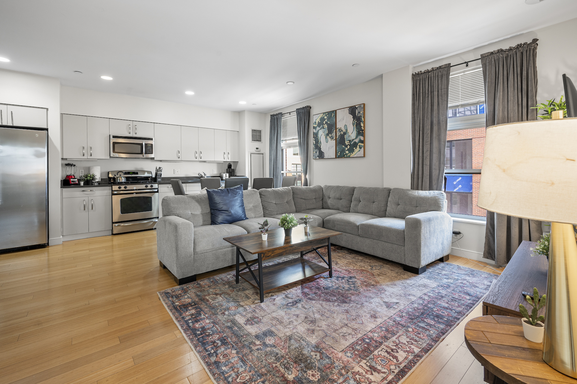 Spacious 2bd/2ba in Southend 7495 in South End, Boston