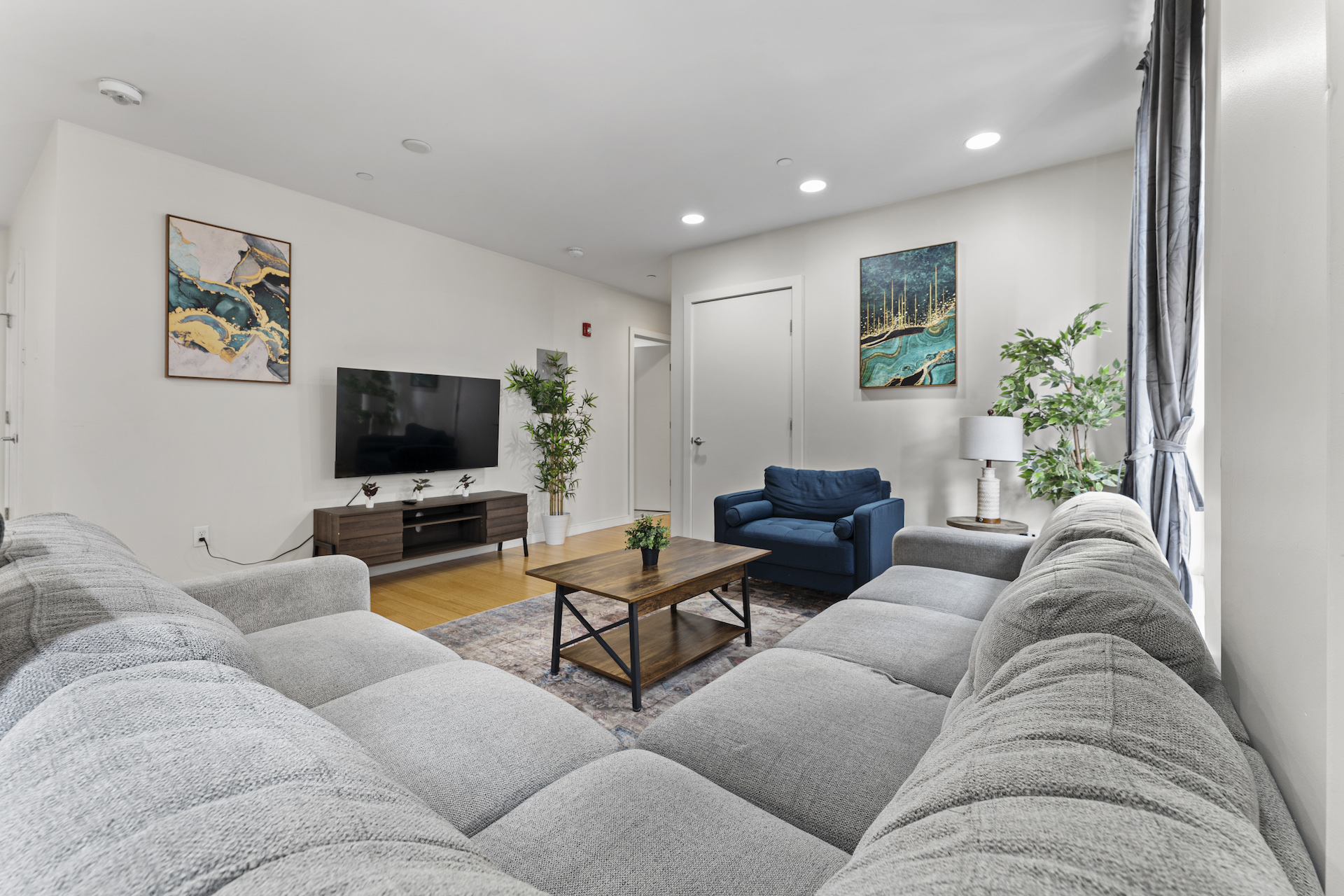 Beautiful 2 bedrooms in Southend 5336 in South End, Boston