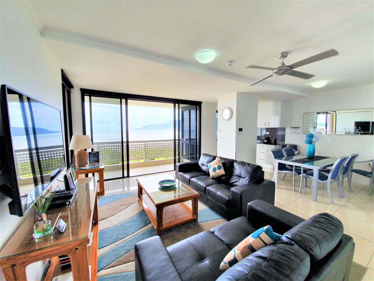 Cairns Ocean View Apartment Apartments for Rent in Cairns, Queensland