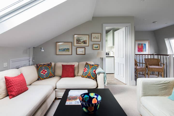 3-Bed Family Home Steps from Kensington Tube