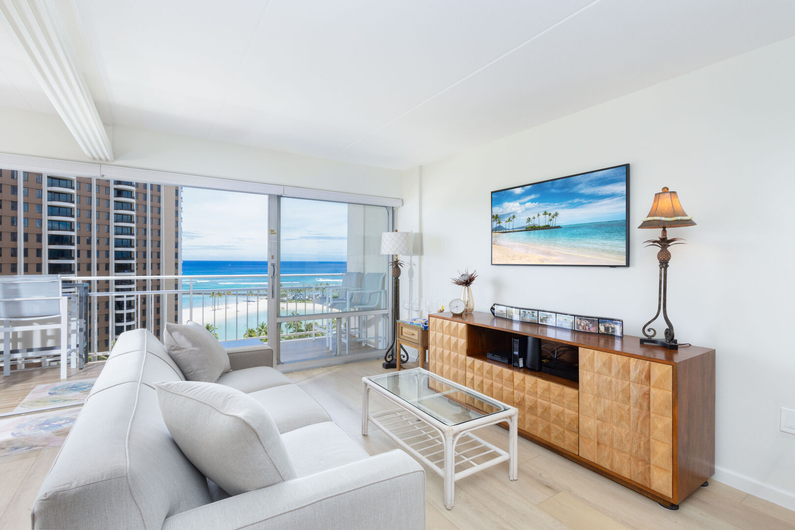 Oceanfront Retreat at the Ilikai! Island Escape! in Primary Urban Center, Hawaii