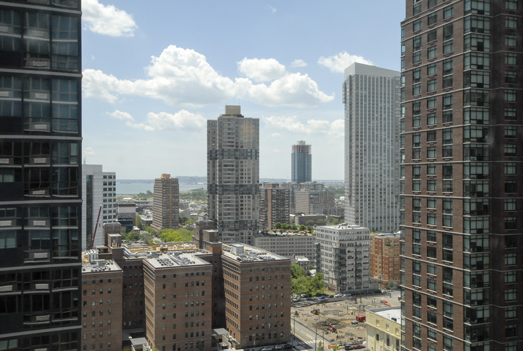 Lux Studio | Great for Travel Nurses | Near PATH in Ward E (councilmember James Solomon), Jersey City