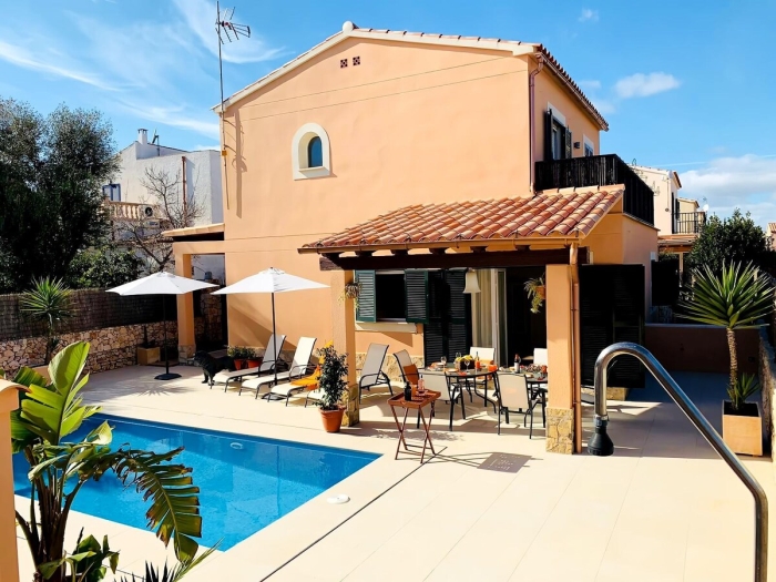 Villas2meet La Yuca in Manacor, Mallorca