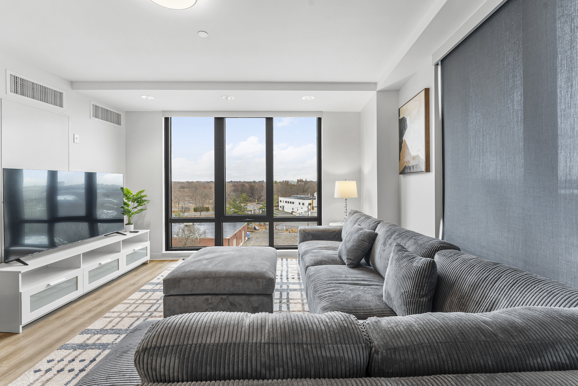Luxury 2bd/2ba near Harvard ej9o in Allston, Boston