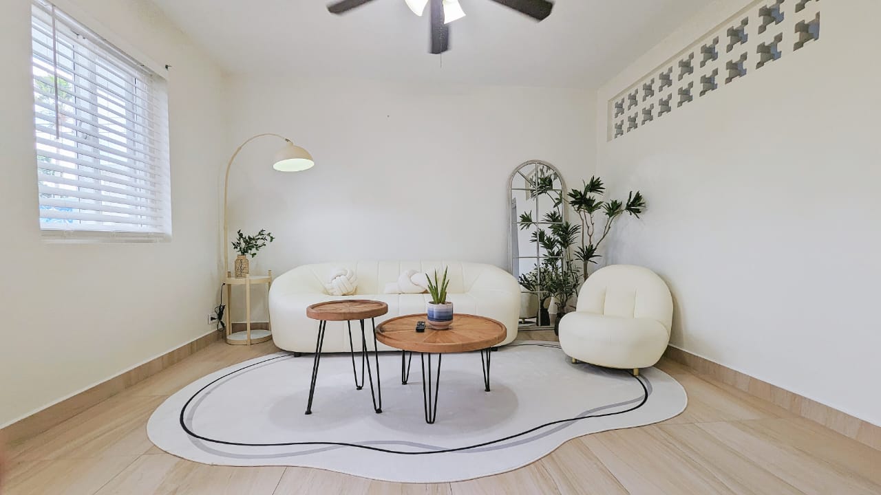 Beachfront 1BR - Unit 101 Ocean Villa