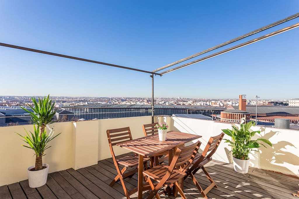 Central penthouse, comfortable and bright