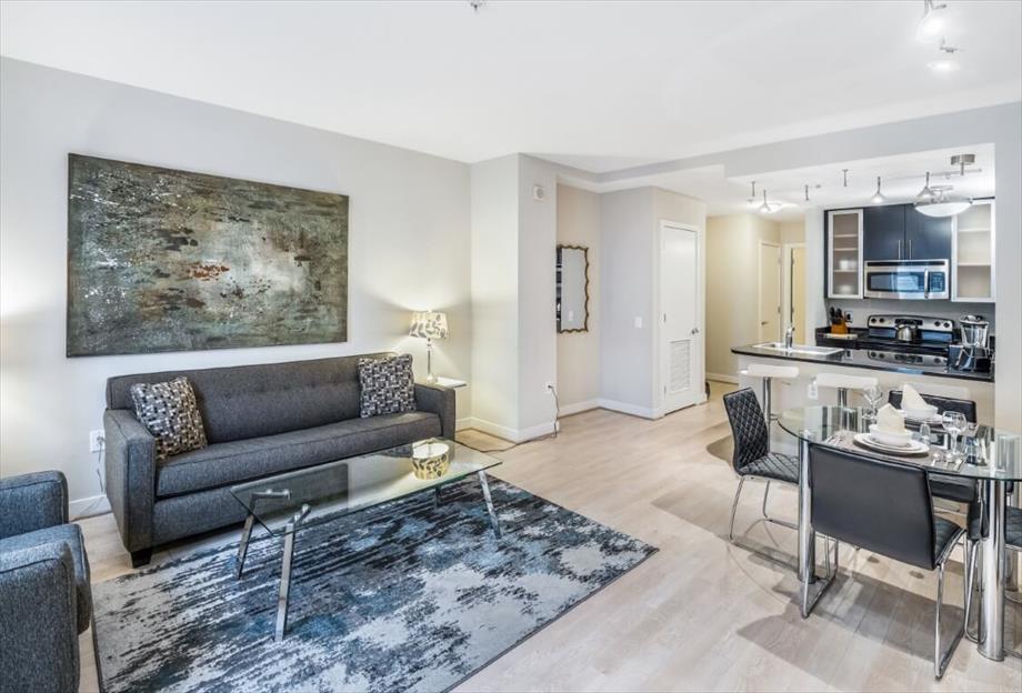 Furnished 1BR w/ Pool & Gym | Washer / D in Downtown, Chinatown, Penn Quarters, Mount Vernon Square, North Capitol Street, Washington Dc