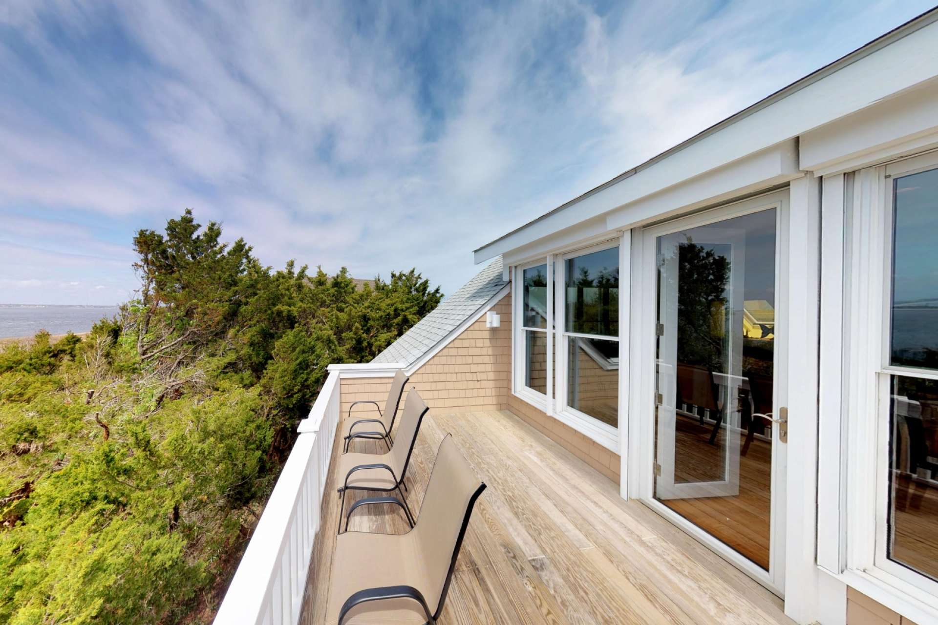Oceanfront Home, Private Boardwalk BHI Club PetsOK