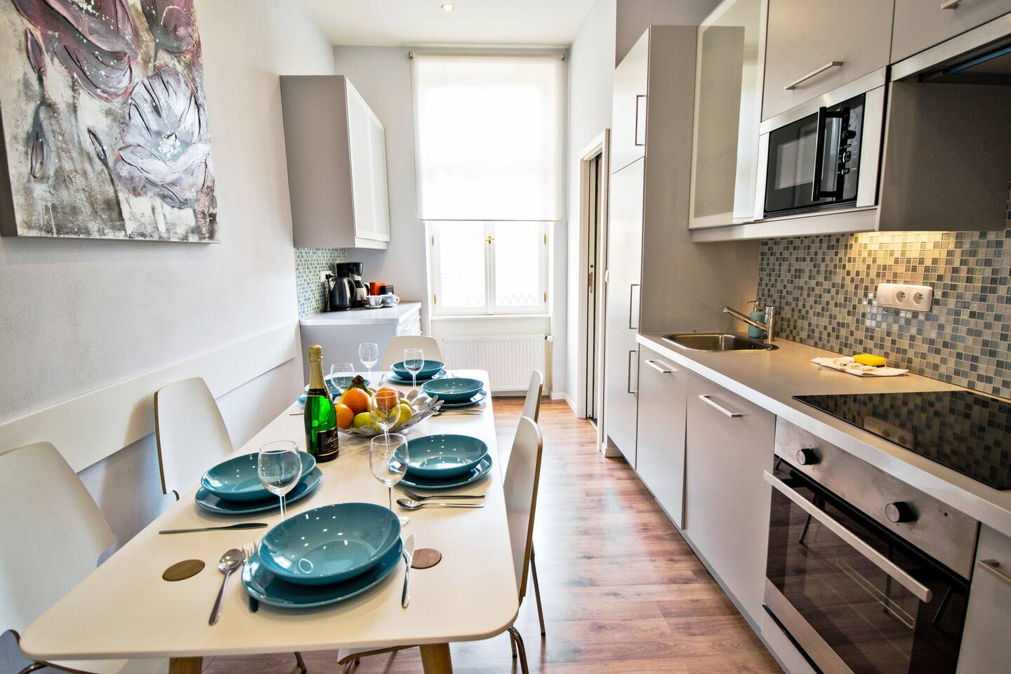 Bright 2BDR Apt. in 5 minutes to Wenceslas Square
