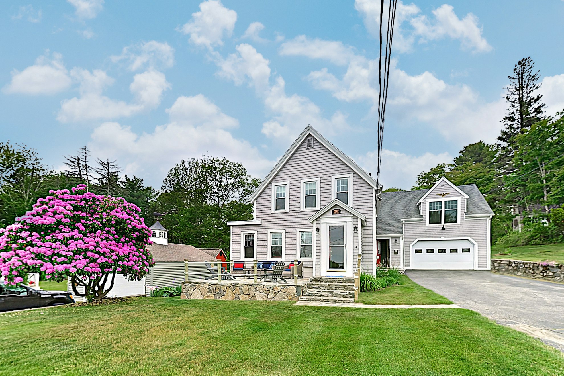 Incredible 3BR Oceanview | Deck | W/D