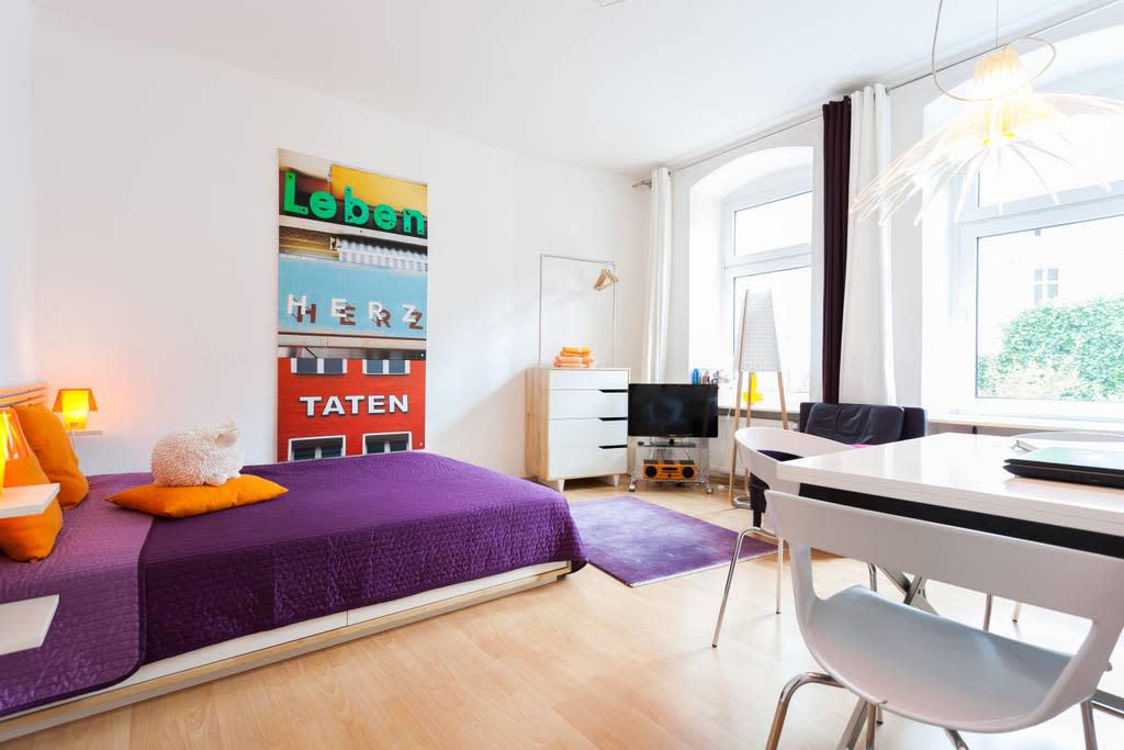 Gesundbrunnen Studio Apartment