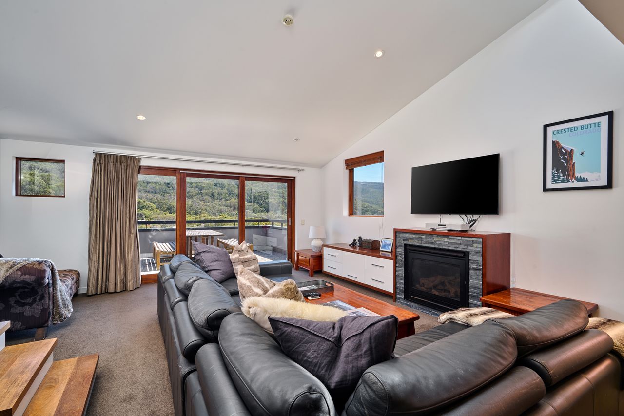 Elevation 2 Penthouse Apartment