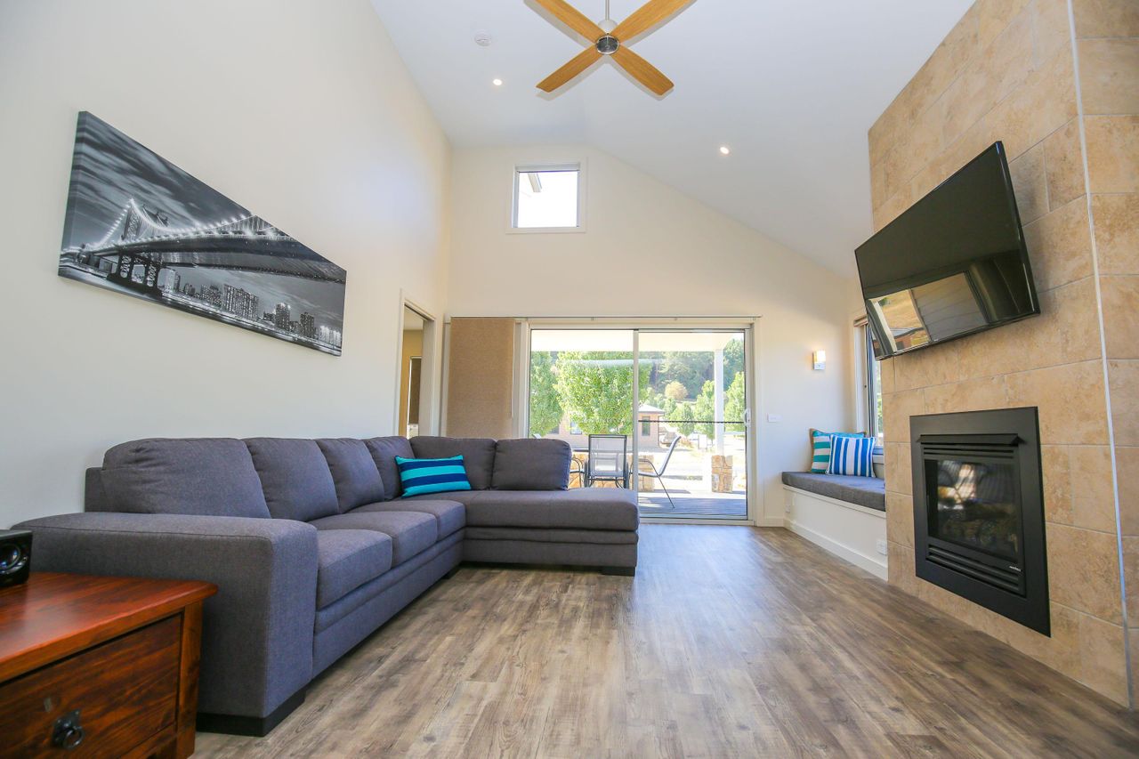 Amber Mist Villa : One - Pet friendly comfort