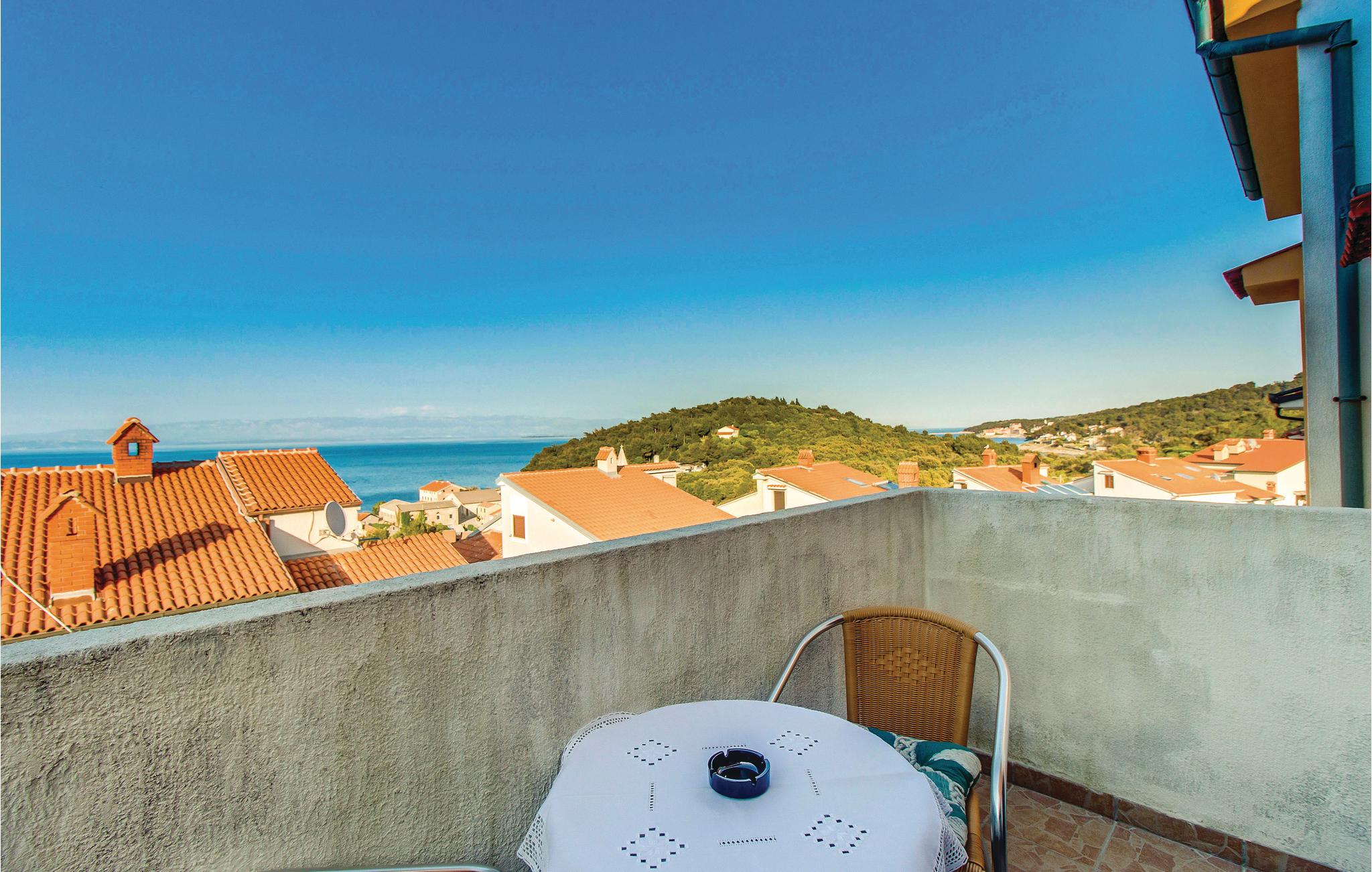 Beautiful apartment in Mali Losinj with WiFi