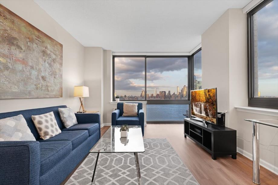 Luxury Furnished 2 Bedroom Apartment Jersey City in Ward E (councilmember James Solomon), Jersey City
