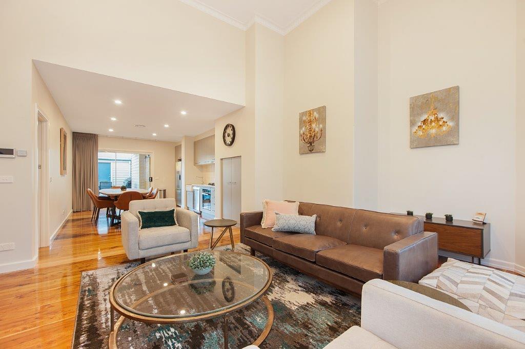 Luxury on the Esplanade - Echuca Holiday Homes