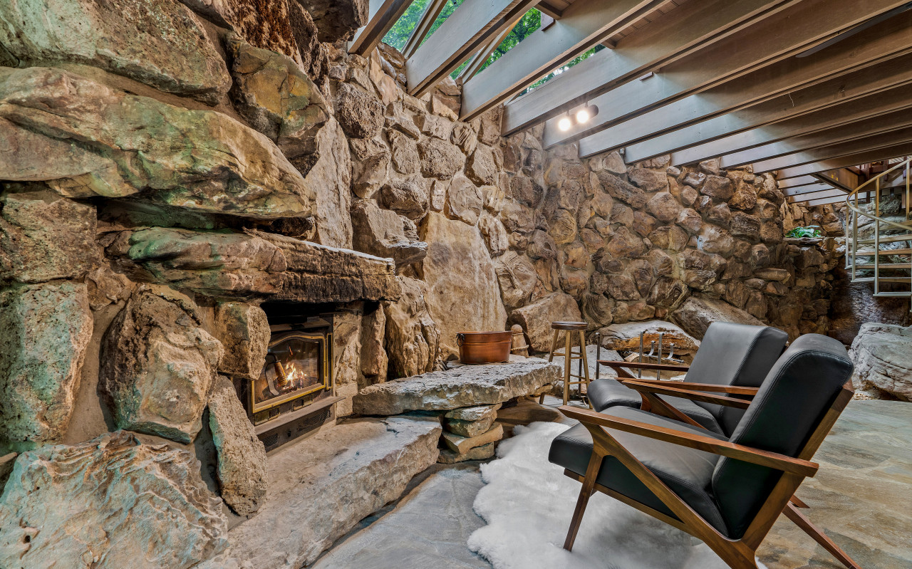 Stoneflower Cottage Houses for Rent in Heber Springs, Arkansas