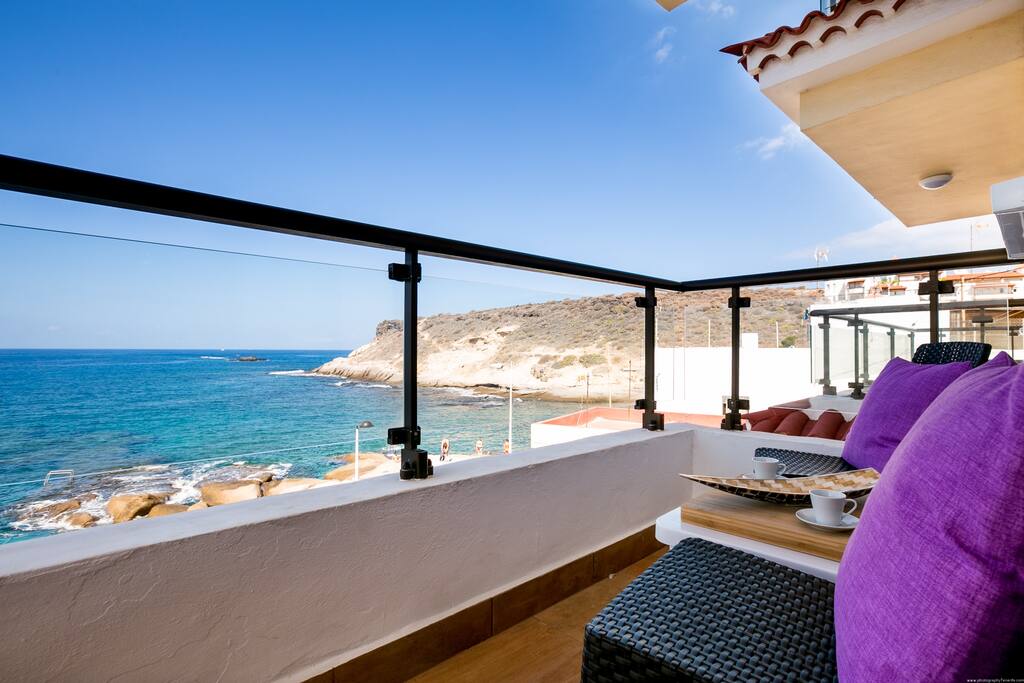 Nice, new apartment in La Caleta 4, sea view