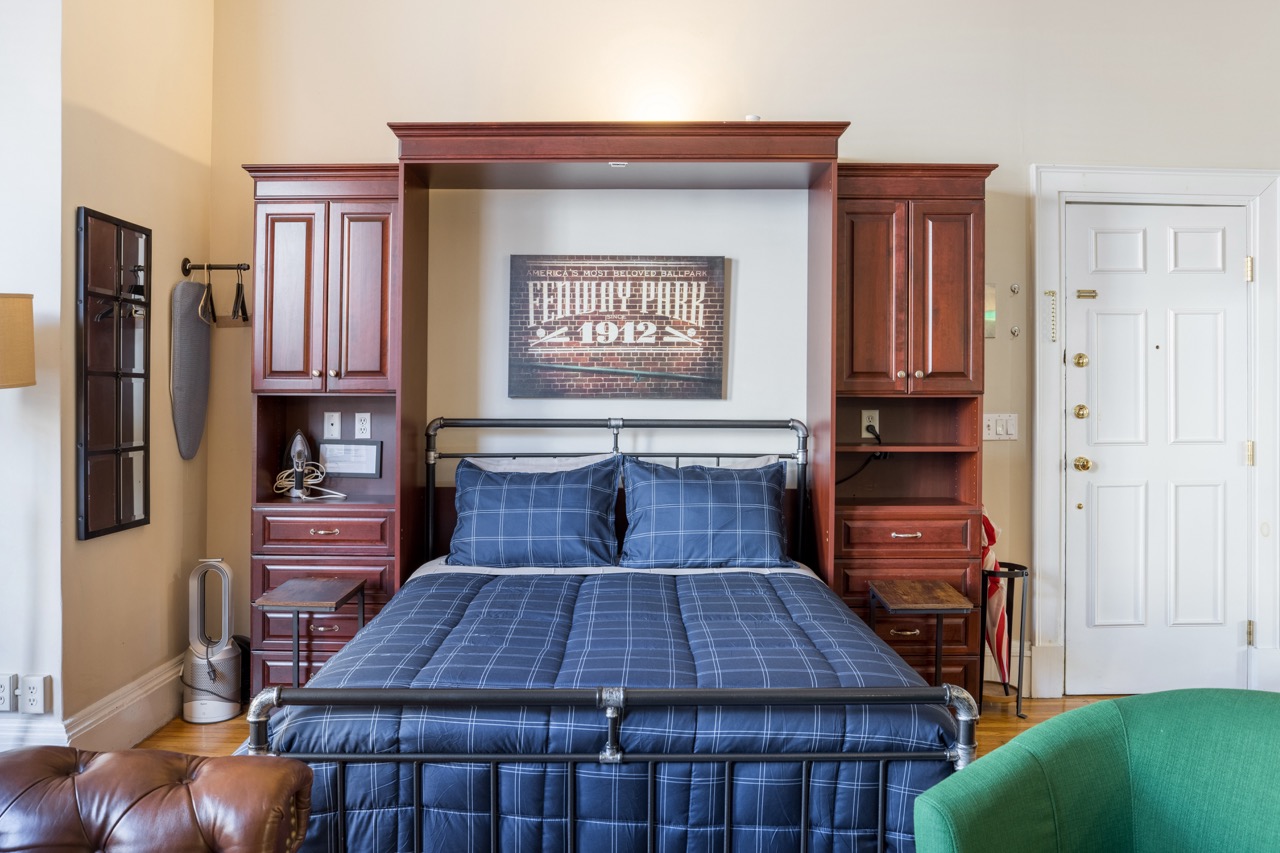 Cozy Back Bay Boston Retreat!