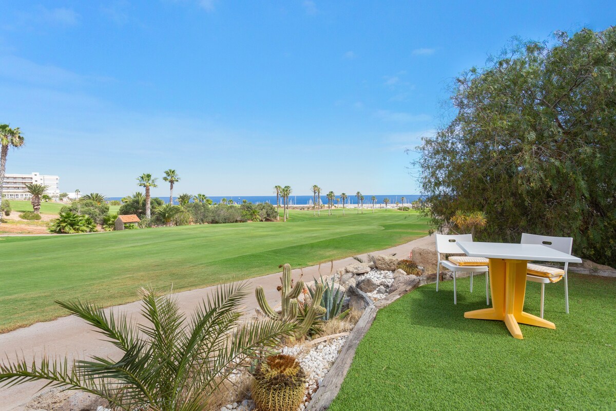 Amarilla Golf Villas - Open plan 1 bed, WiFi