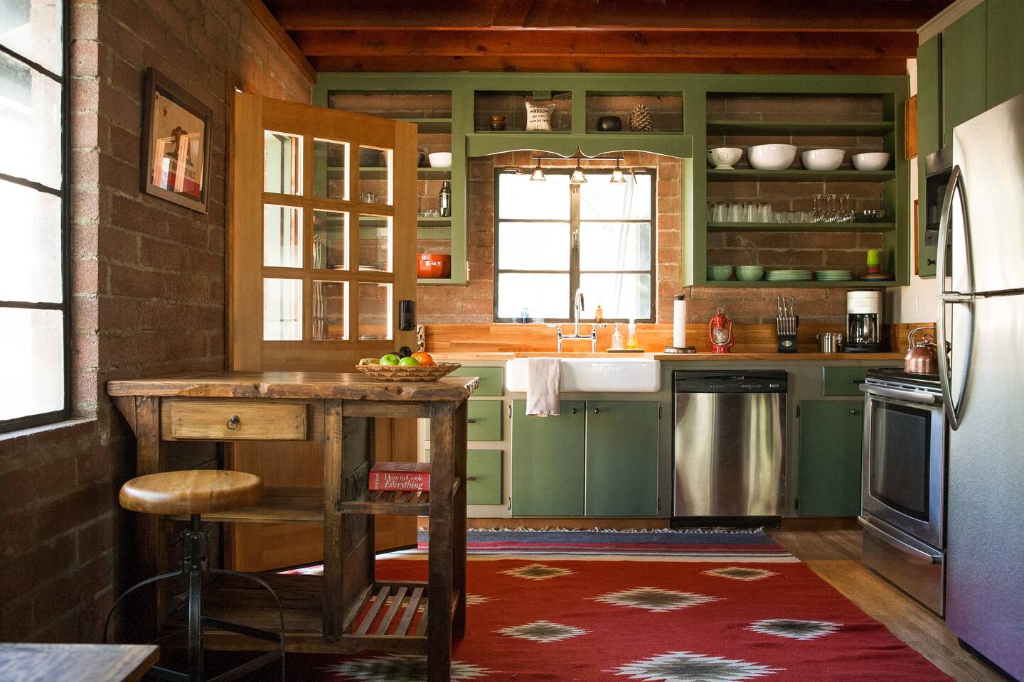 Willow Cabin Kern River House on Water Pup Cabins for Rent in Kernville, California