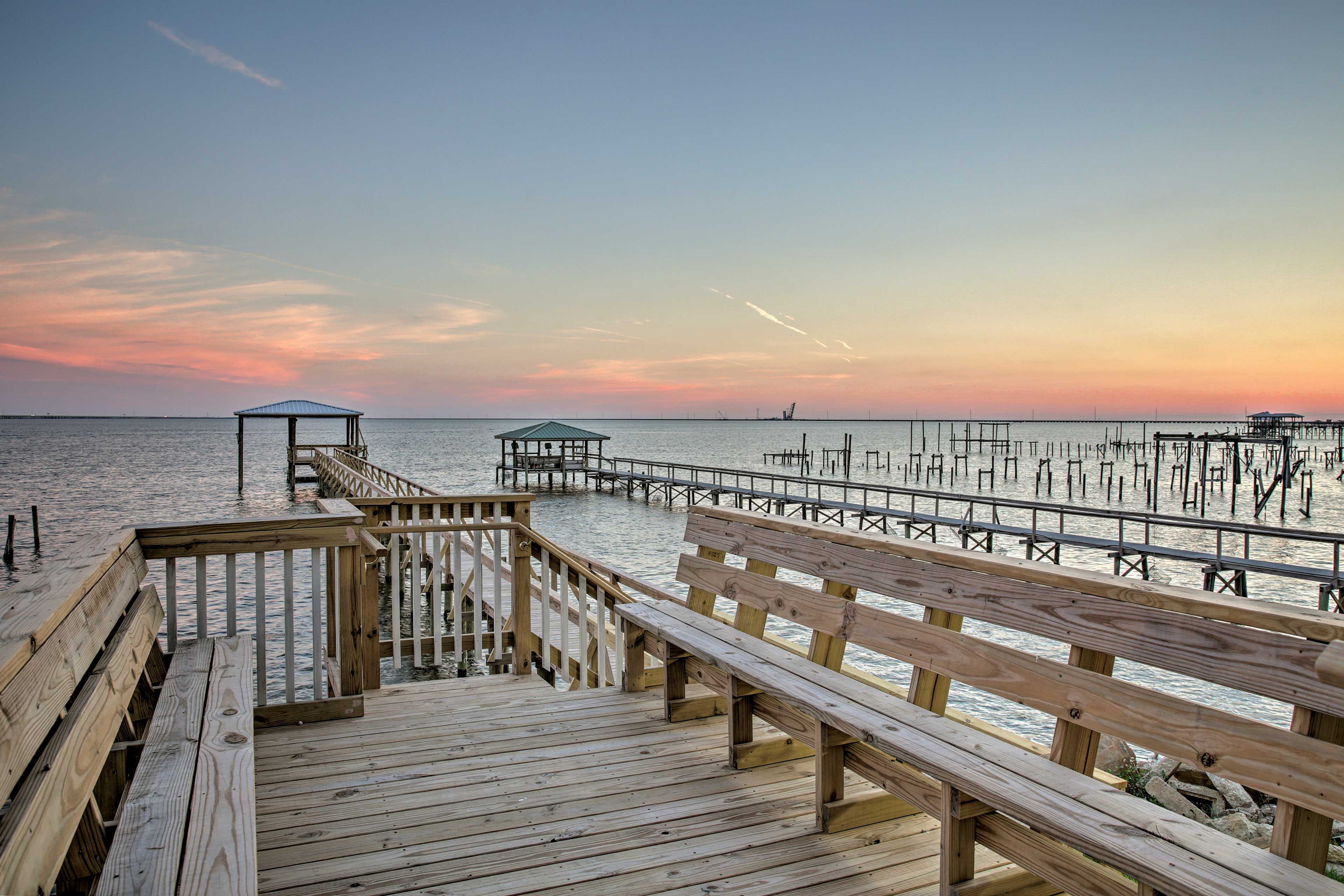 Modern Slidell Home w/ Private Fishing Dock!