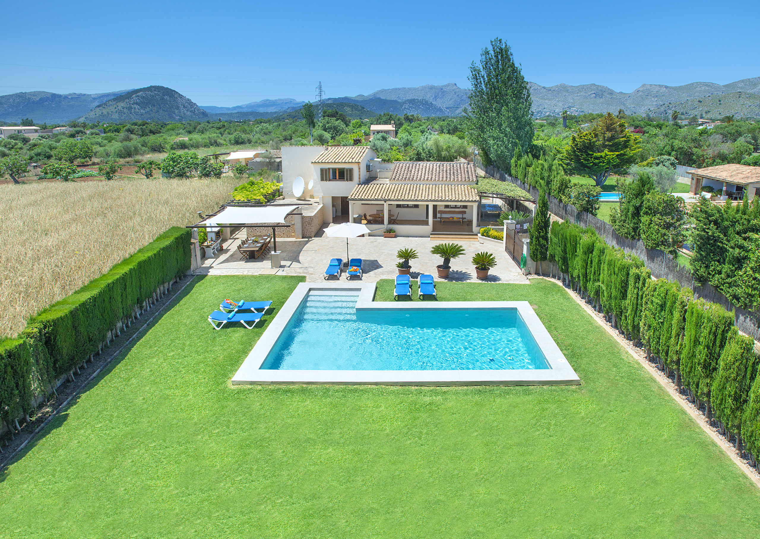 Villa Madrave - Families And Friends