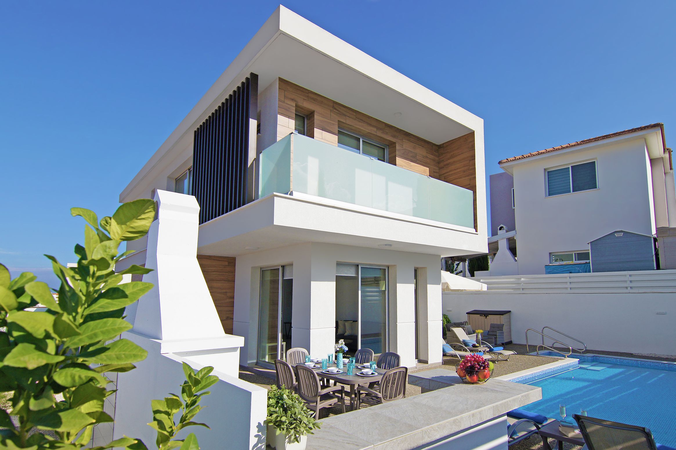 Thea Athena Villa - Walking to Mouzura Beach