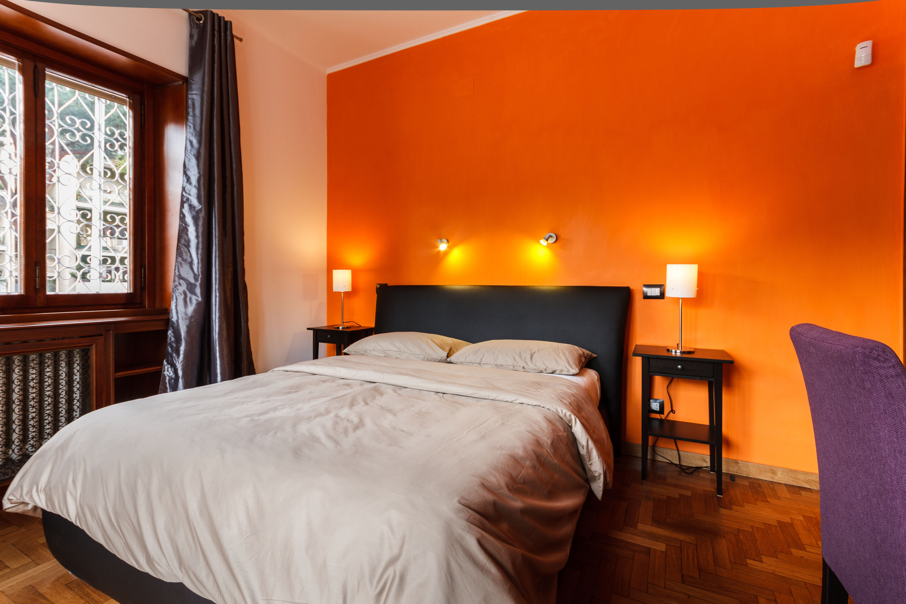Double room-Private Bathroom-External Bathroom-Com in IX Eur, Rome