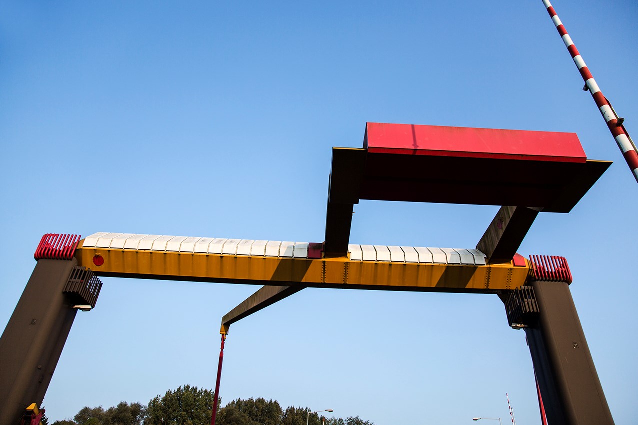Sweets hotel - IJdoornlaanbrug — Amsterdam stay
