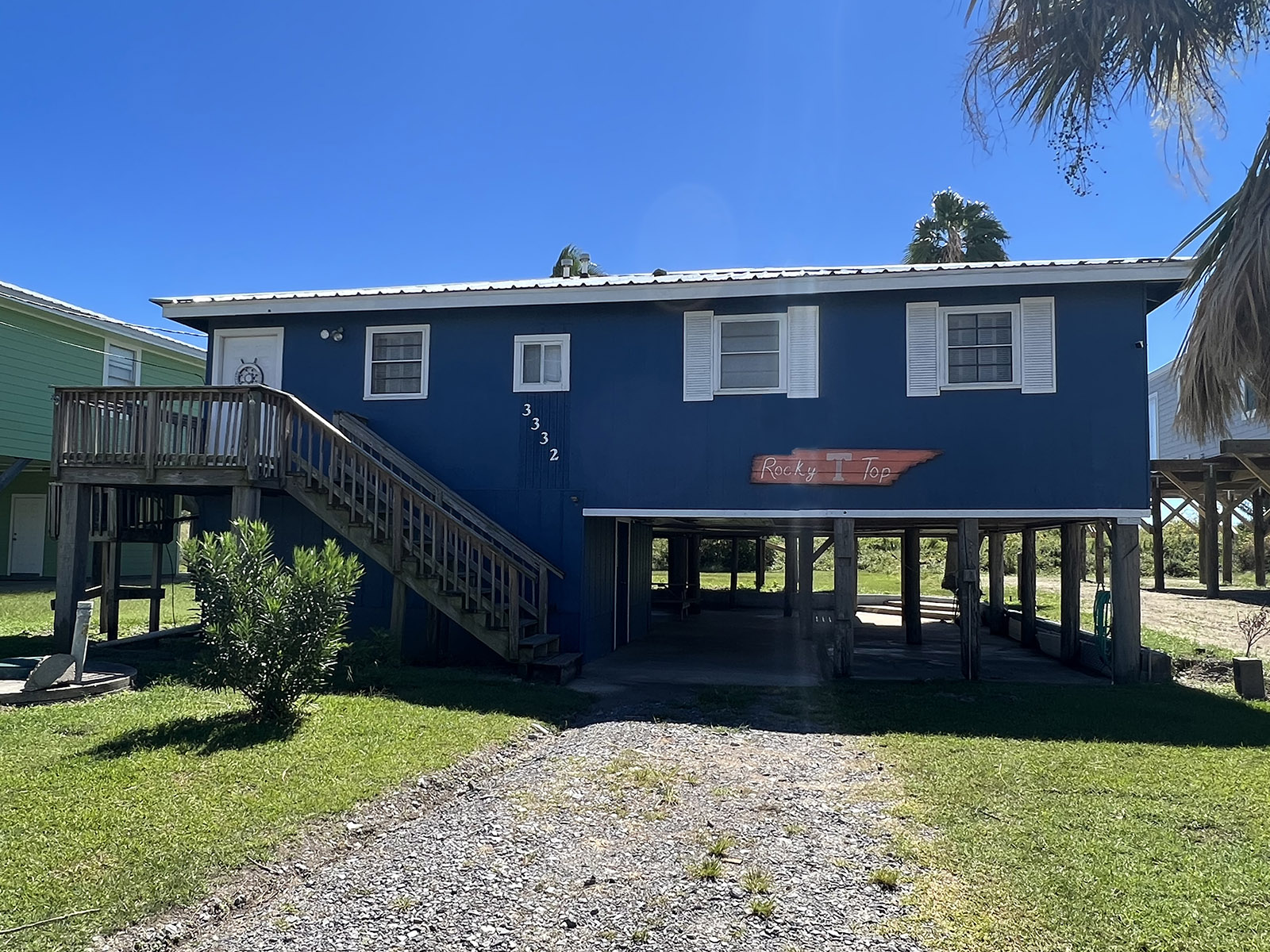 Rocky Top - Beachfront