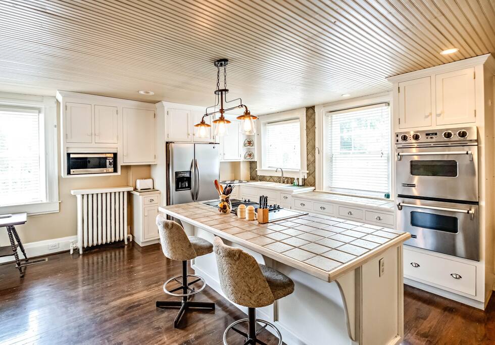 The Litz Mansion A Historic Mountain Home Houses for Rent in