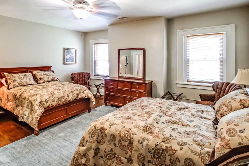 The Litz Mansion Room 5 The Mary May Room Houses for Rent in