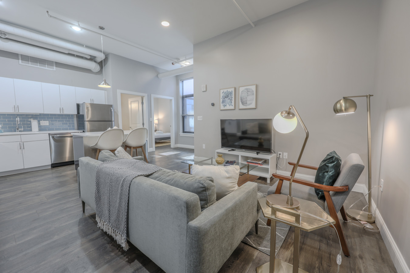Pet Friendly | Downtown Boston | With W/D