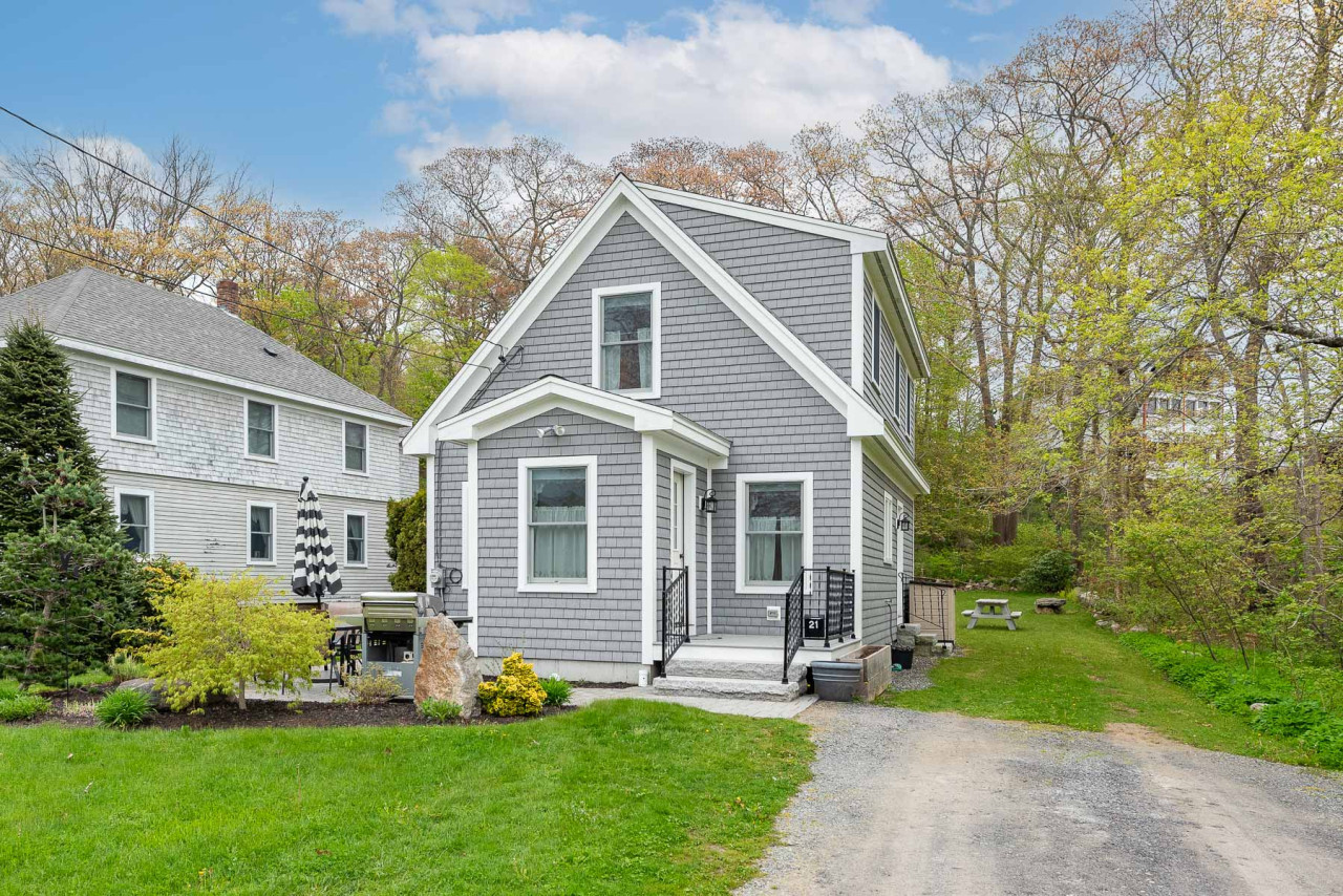 East Side Retreat by Sea Maine